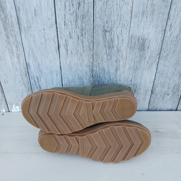 Sorel Evie II Chelsea Green Boots Womens 6.5 Waterproof Shoe Snow Booties Suede - Picture 10 of 11